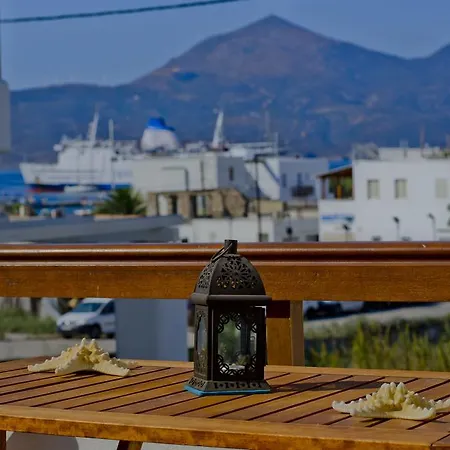 Gasthof Aerolithos Adamantas (Milos)