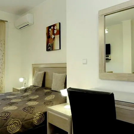 Aerolithos Adamantas (Milos)