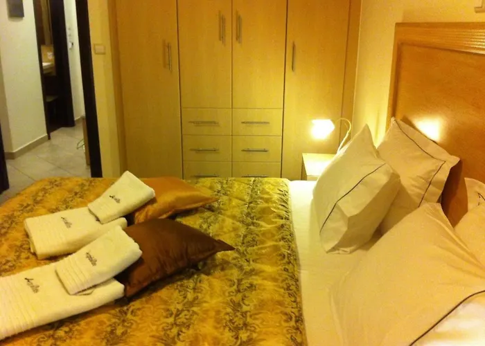 Aerolithos אדאמאס