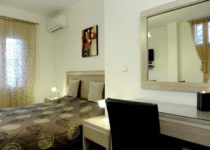 Aerolithos אדאמאס