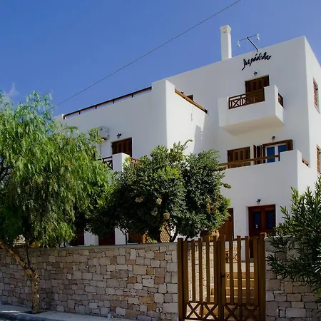 招待所 Aerolithos 4*