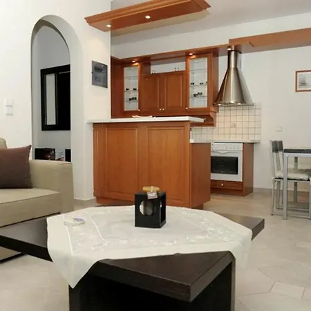 Guest house Aerolithos Adamantas (Milos)