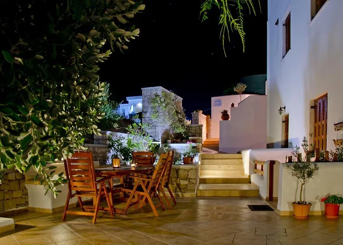 Aerolithos Adamantas (Milos)