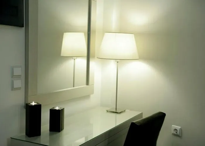 Guest house Aerolithos